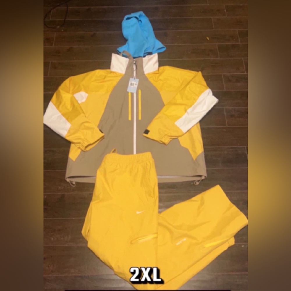 Nocta x L‘ Art Ski Suit ( Jacket and Snowpants)